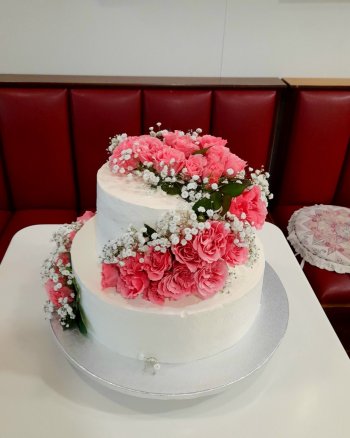 Сватбена торта 35
